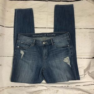 Articles of Society Distressed Jeans Size 28